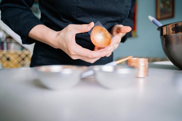 Must-Have Features for an Ideal POS System in Restaurants Offering Dine-In and Drive-Through Services